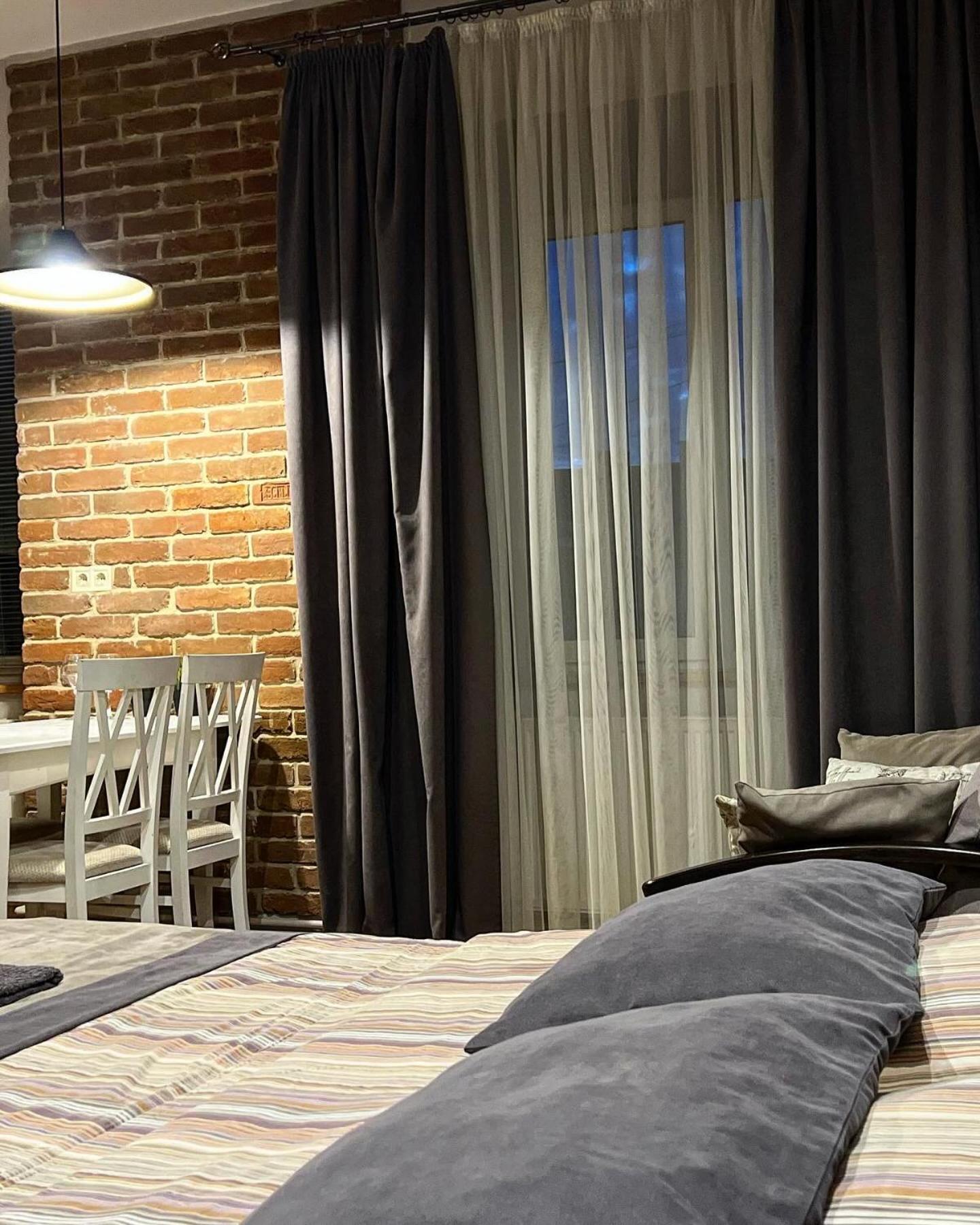 Vip Apartments ! Лвив Екстериор снимка