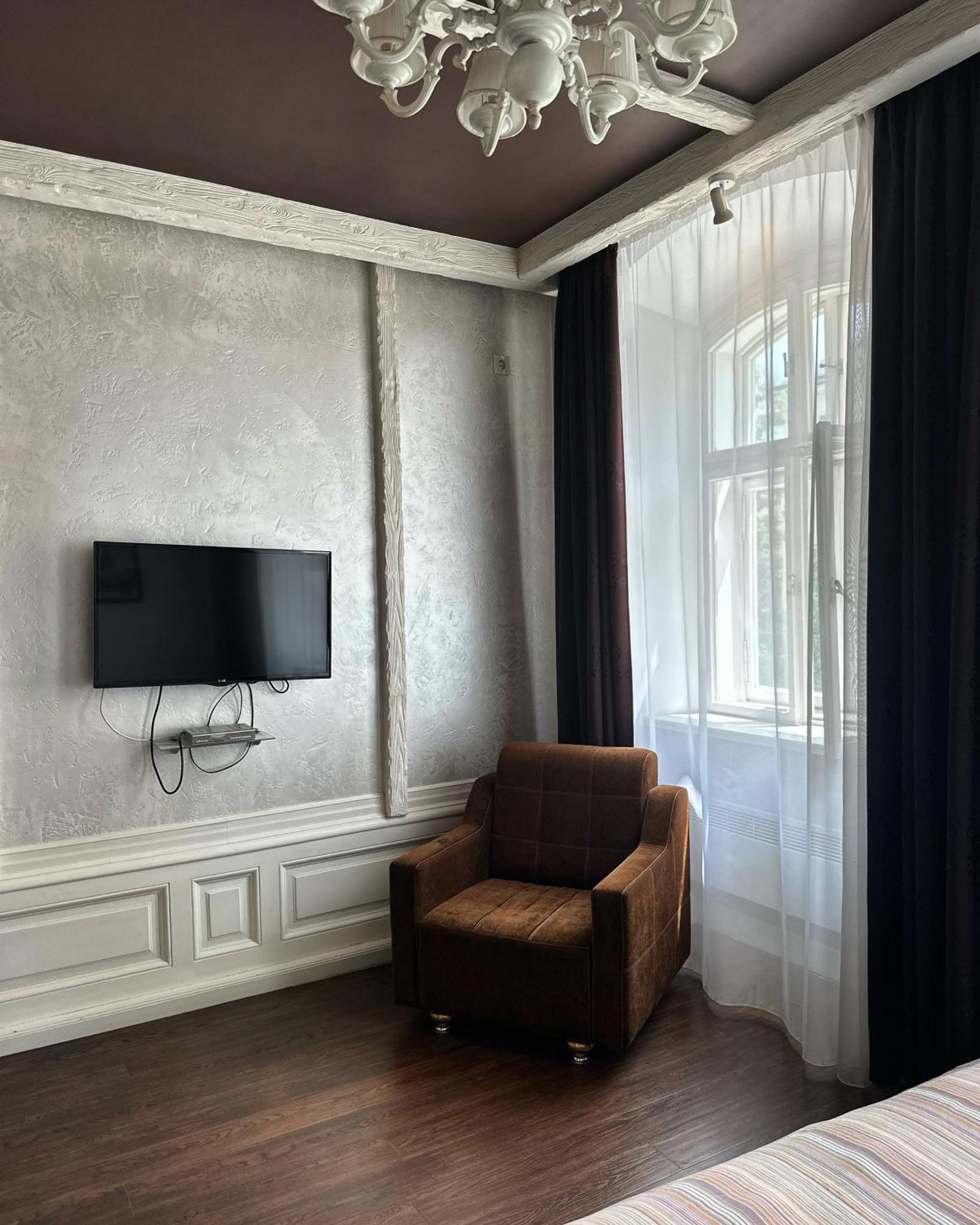 Vip Apartments ! Лвив Екстериор снимка