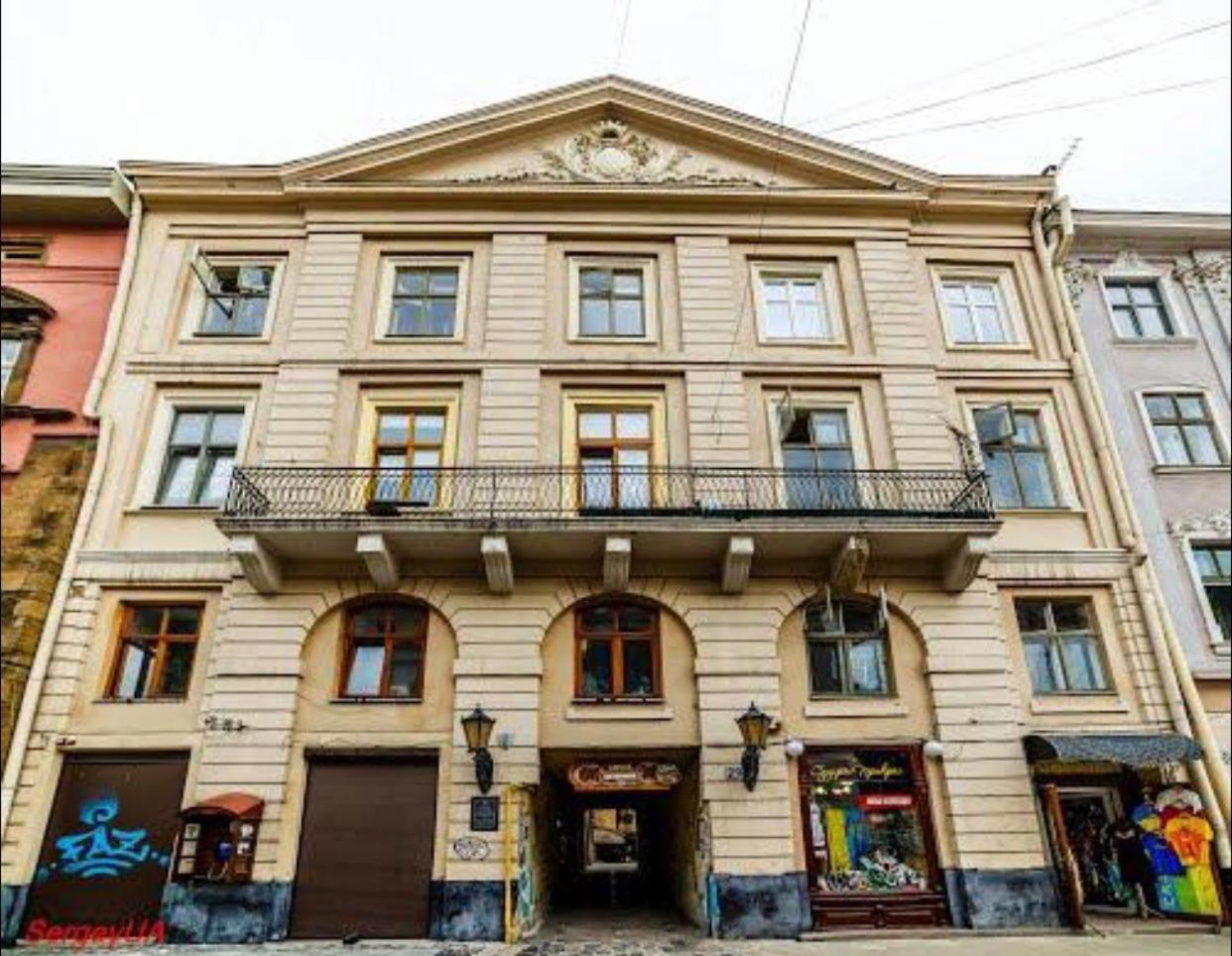 Vip Apartments ! Лвив Екстериор снимка