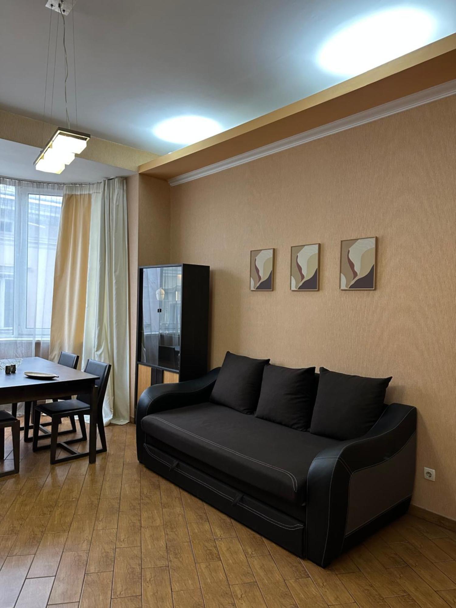 Vip Apartments ! Лвив Екстериор снимка