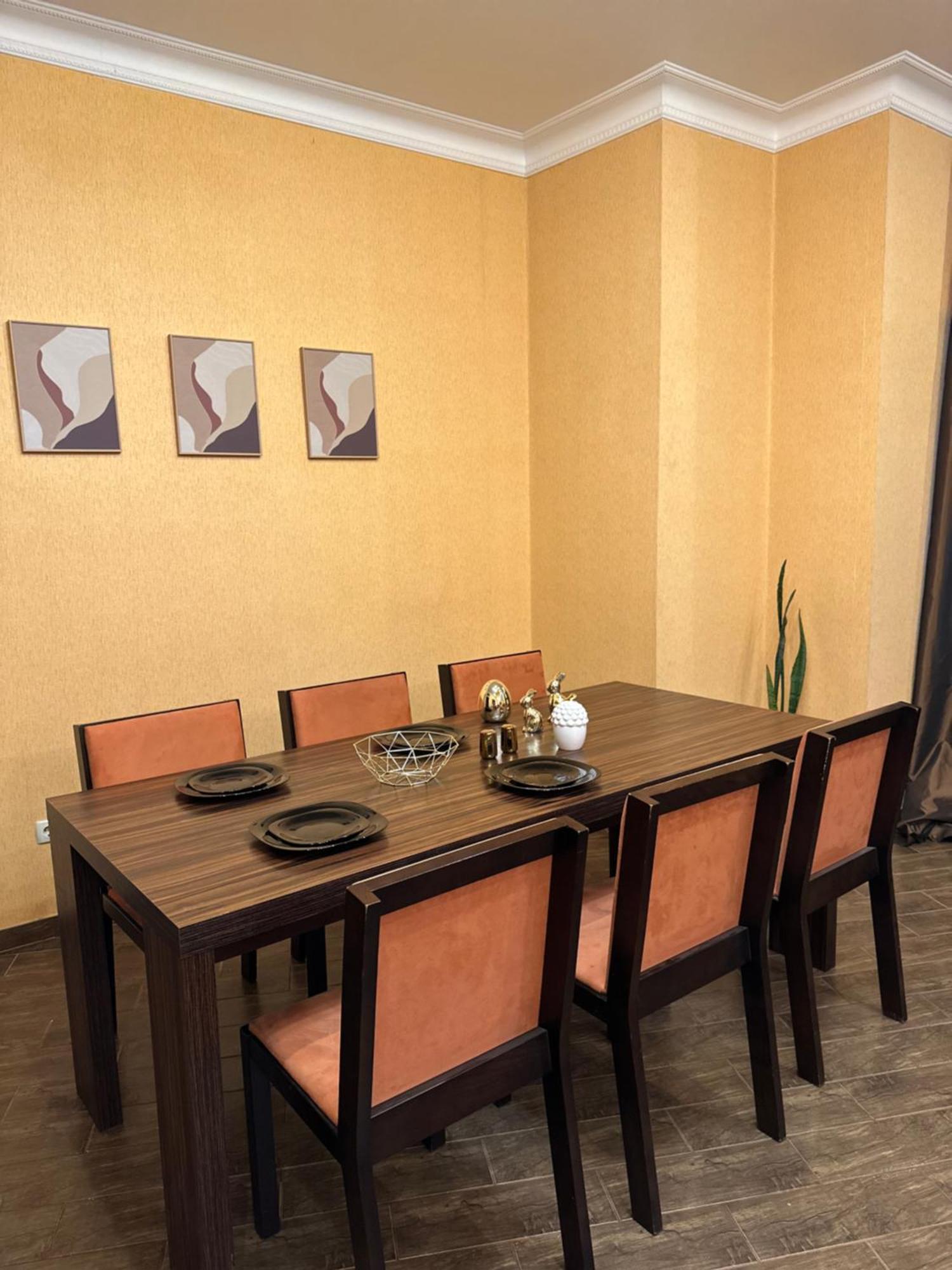 Vip Apartments ! Лвив Екстериор снимка
